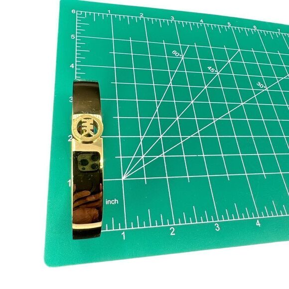 Michael Kors FULTON GOLD TONE HINGE Bangle Bracelet - Picture 10 of 11